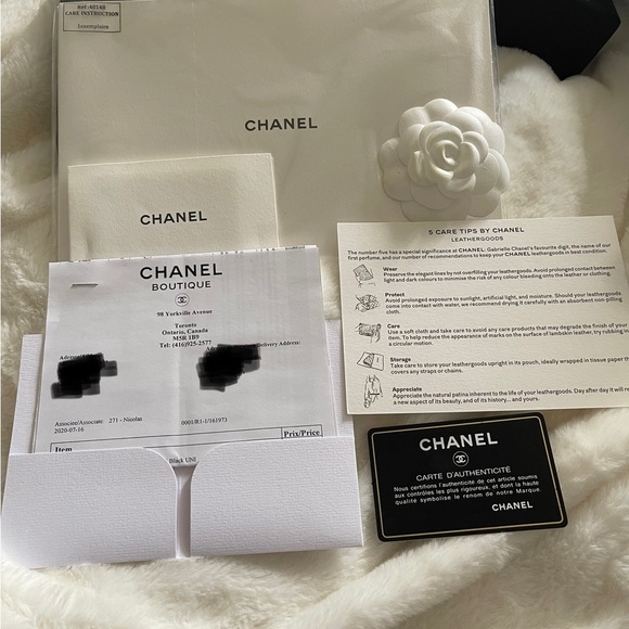 Black Chanel WOC - Silver Hardware - Picture 11 of 11